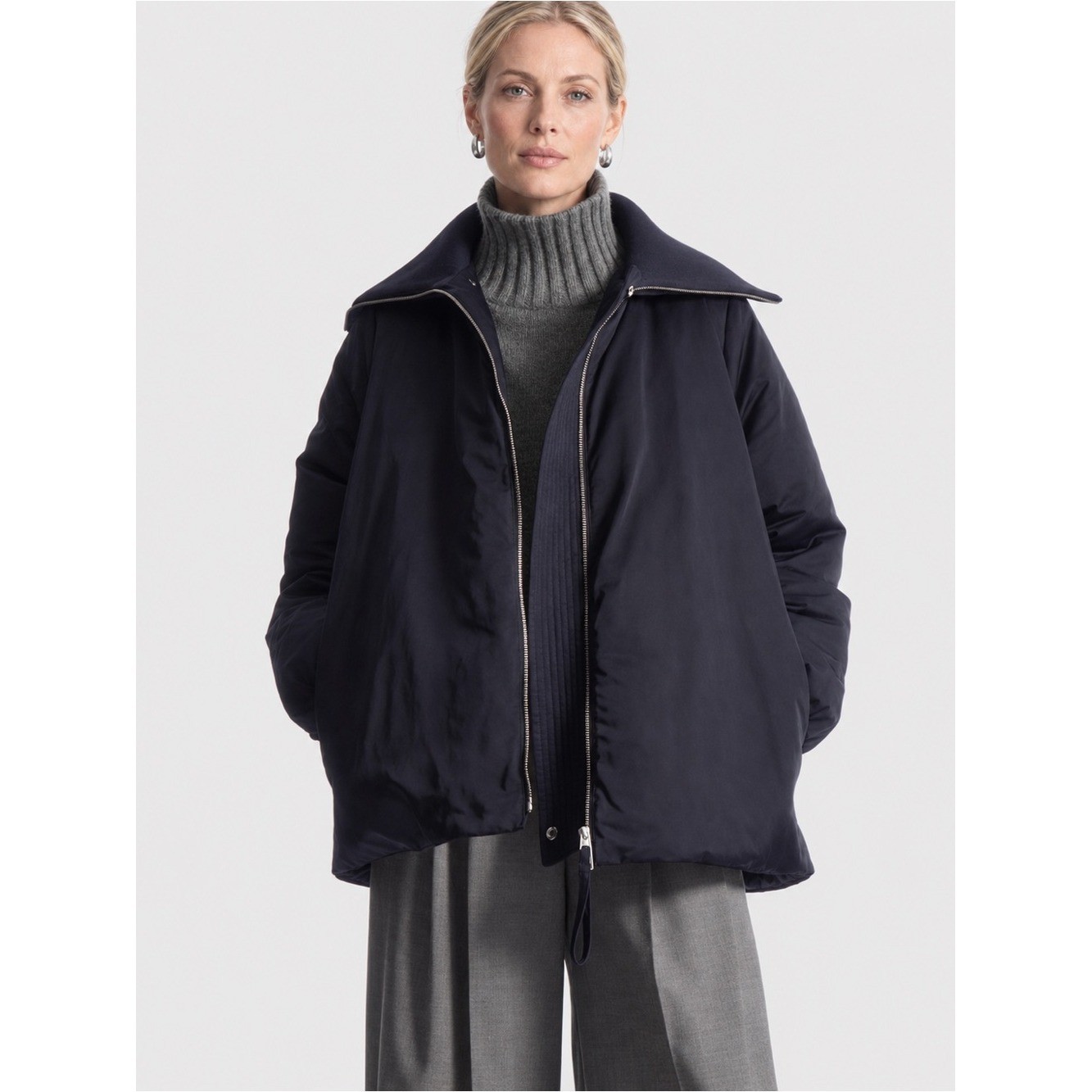 COS Navy Down Puffer Jacket Oversized Zip Ribbed High Collar Size M Scandinavian