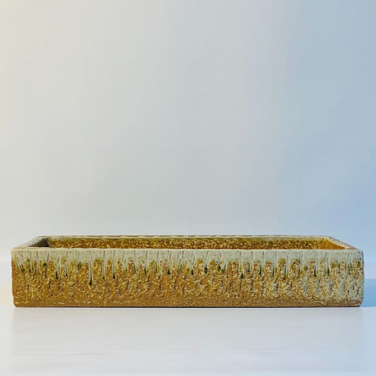 Shigaraki Ware Gardening Water Tray By Tōzan Ceramic 38.5cm High Quality Shigaraki Ware Gardening Water Tray By Tōzan Ceramic 38.5cm High Quality