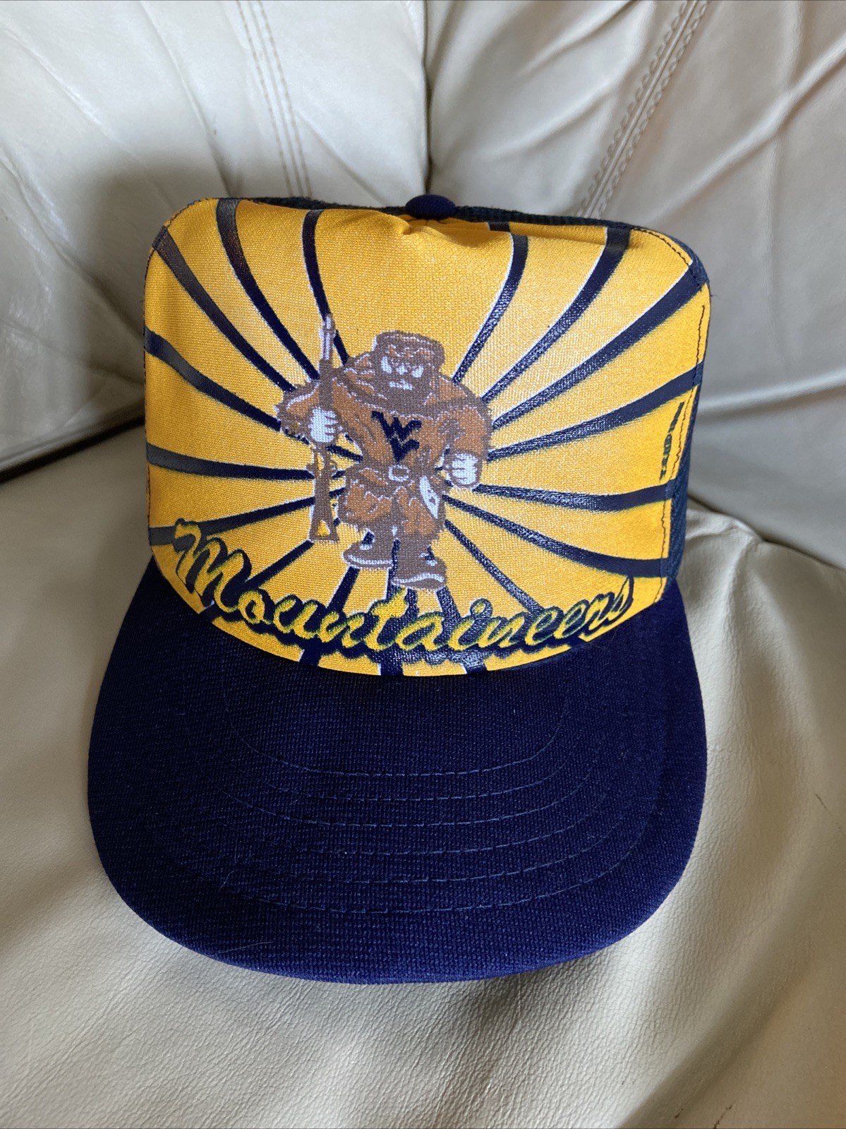Vintage RARE 1980s West Virginia Mountaineers Snapback Hat Cap Mesh USA WVU 1990