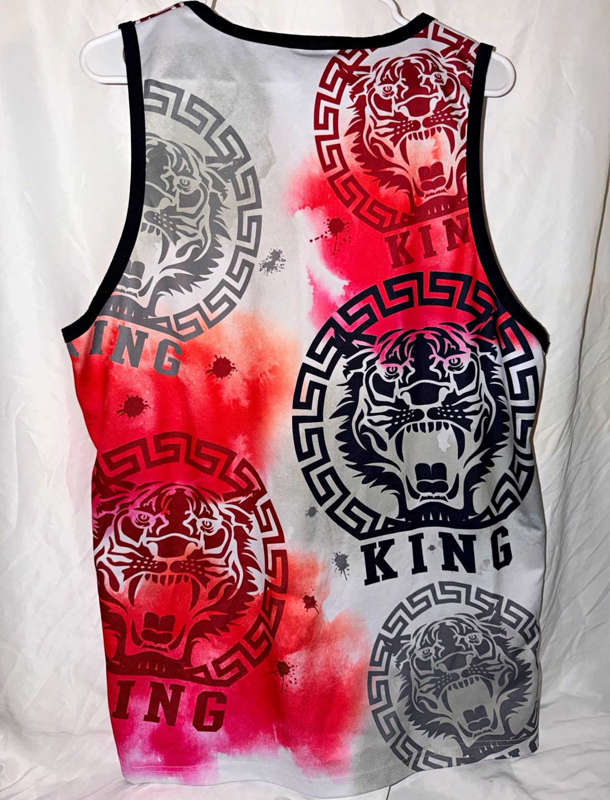 Victorious Men’s Size L Sleeveless Tank Top White/Red Tiger Graphic Round Neck Victorious Men’s Size L Sleeveless Tank Top White/Red Tiger Graphic Round Neck