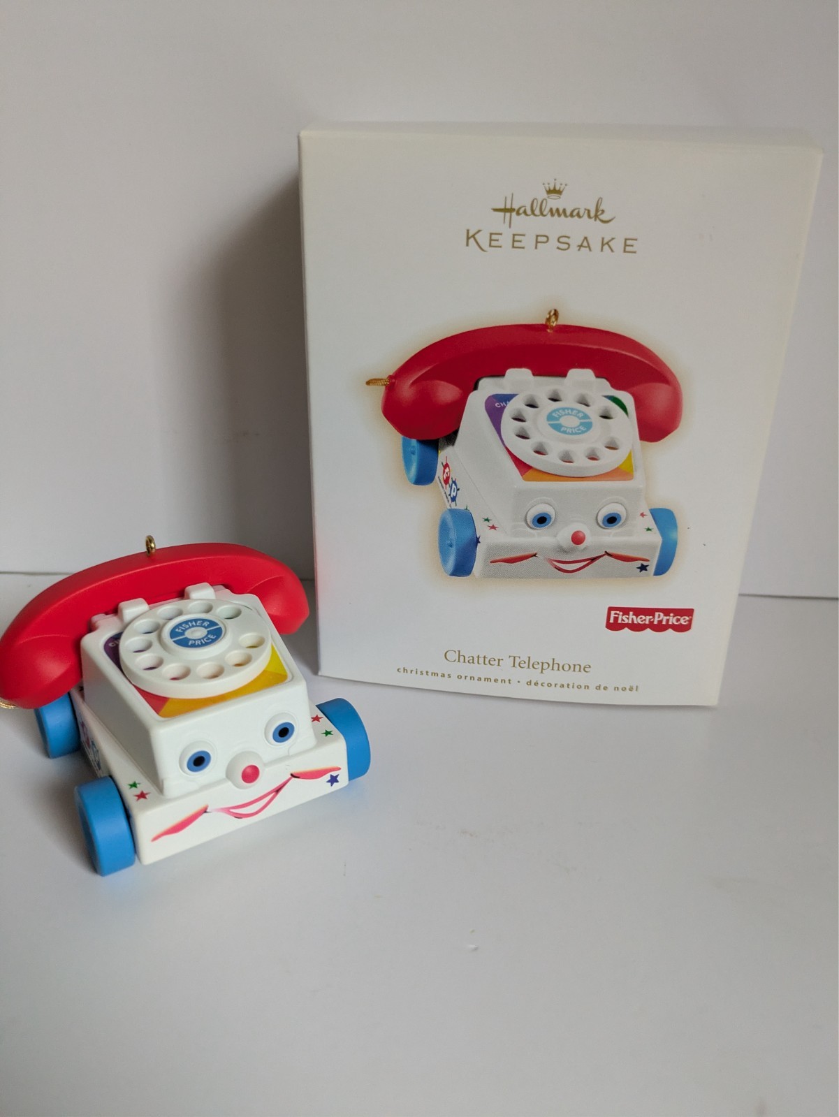 Hallmark Keepsake 2009 Chatter Telephone ornament