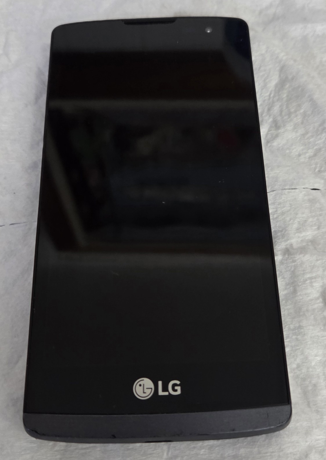 LG G3 Black Bar Smartphone 32MB Storage 8-11.9MP Camera Resolution