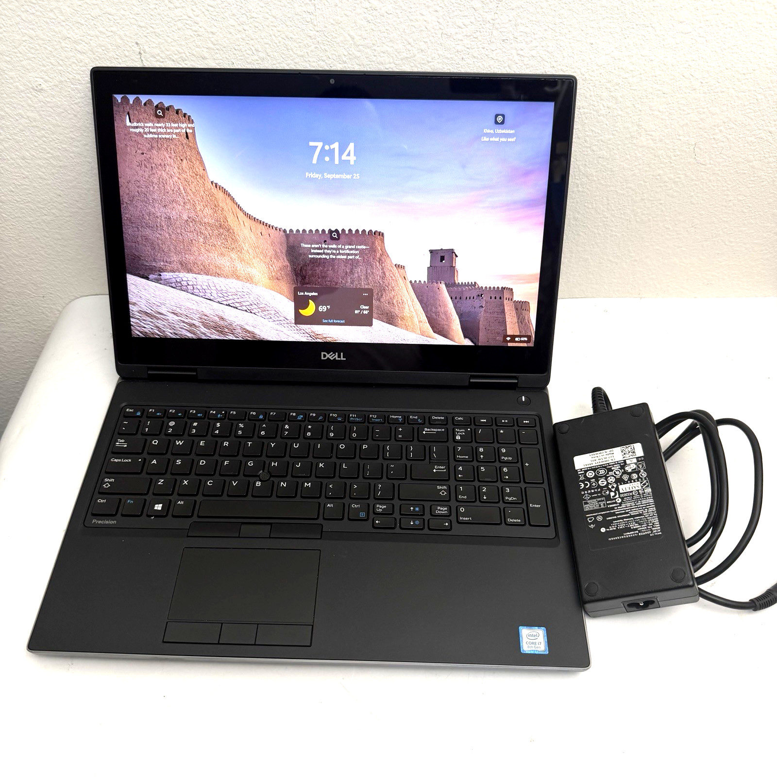 Dell Precision 7530 15.6 FHD TOUCH i7-8750H 2.60GHz 32GB 512GB I P2000 4GB W11P