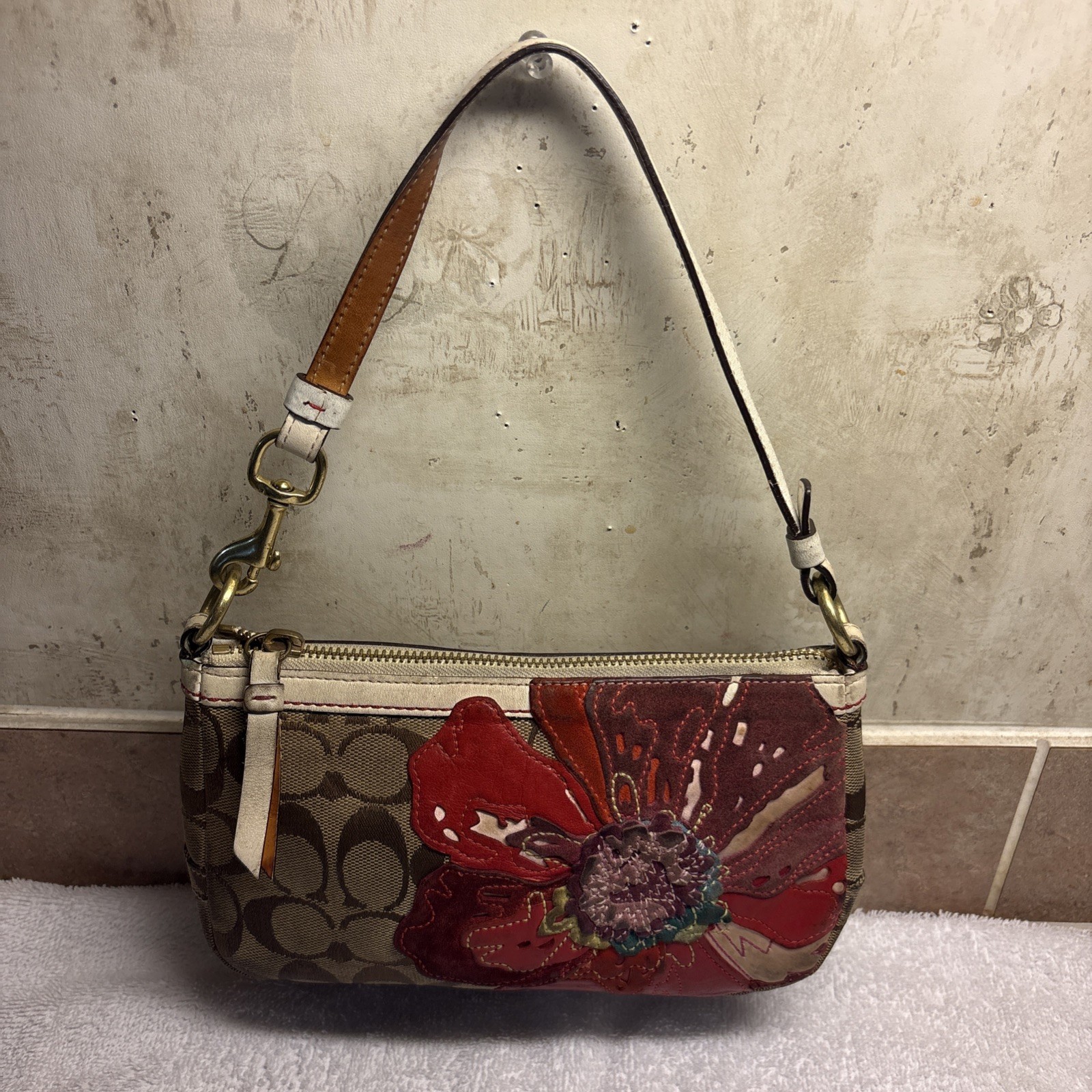 VTG Coach Y2K Pink and Red Leather Flower On Coach Monogram Shoulder Bag. Rare