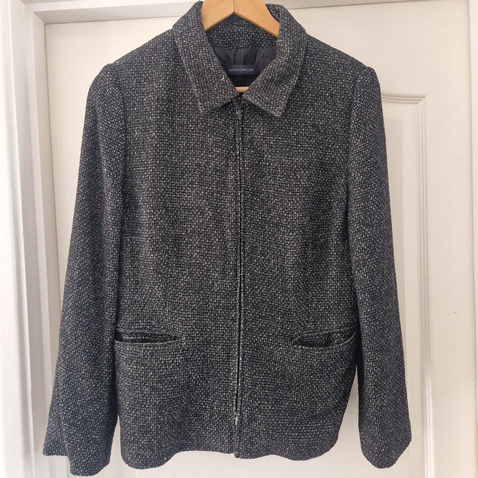 Windsmoor Jacket Tweed Size 10 Black Fleck Zip Pockets Wool Winter Warm Lined Windsmoor Jacket Tweed Size 10 Black Fleck Zip Pockets Wool Winter Warm Lined