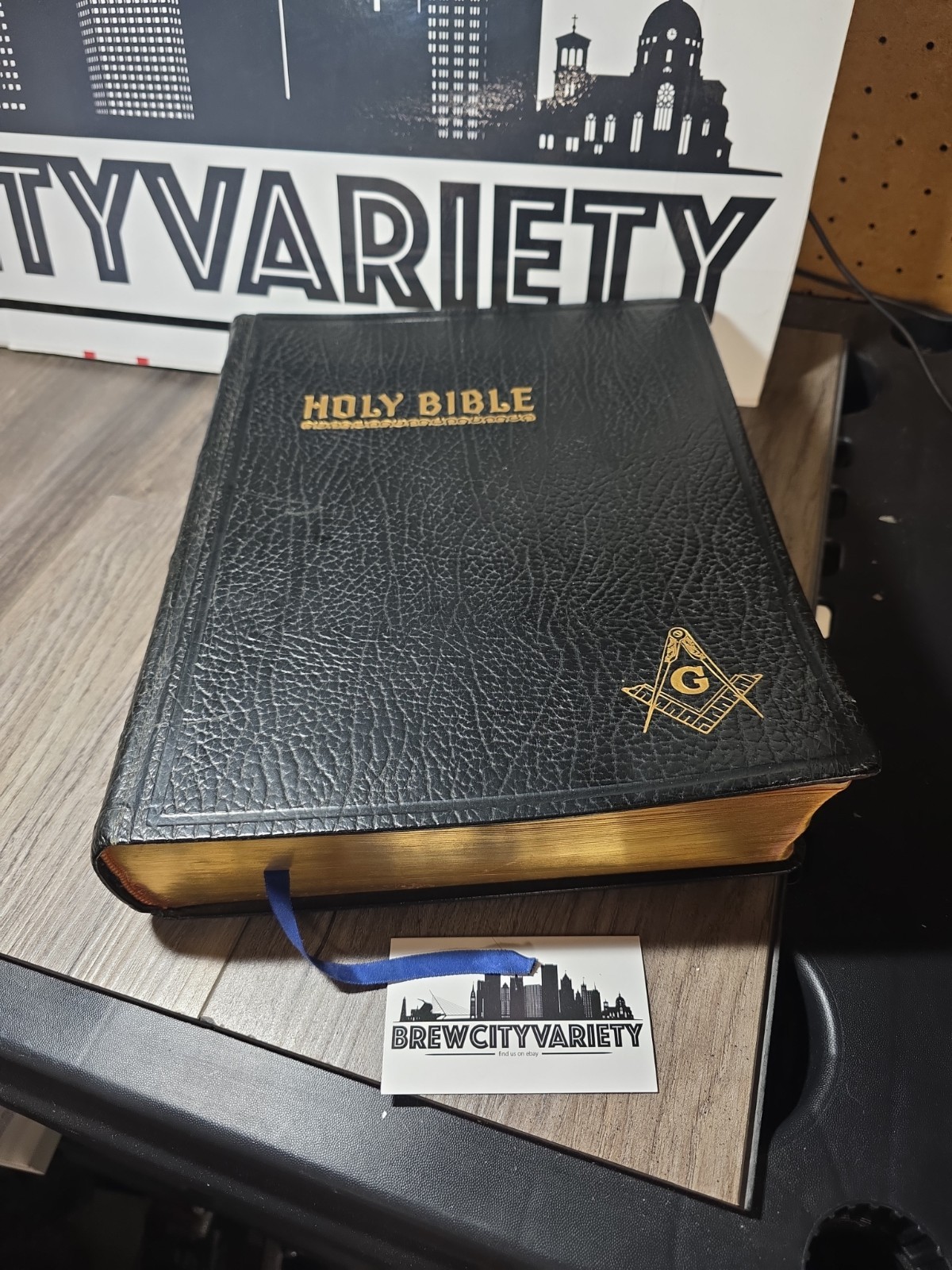 MASONIC Holy Bible Edition Cyclopedic Indexed Red Letter HERTEL 1960 Vintage