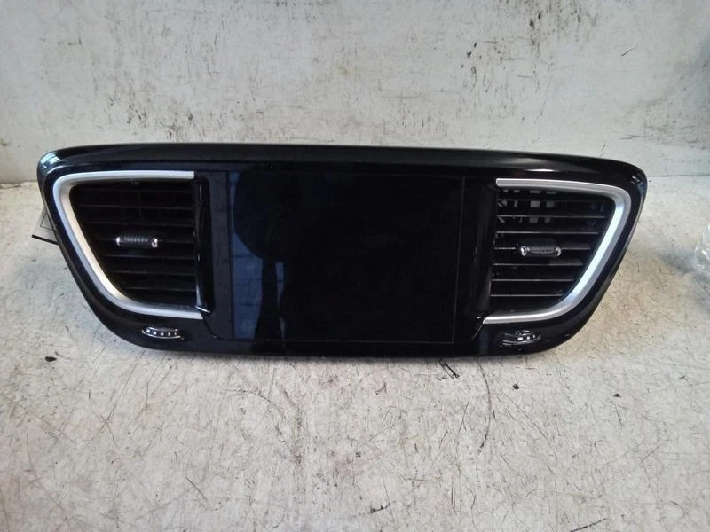 2018-2020 Chrysler Pacifica Radio Receiver GPS Display Screen Panel OEM