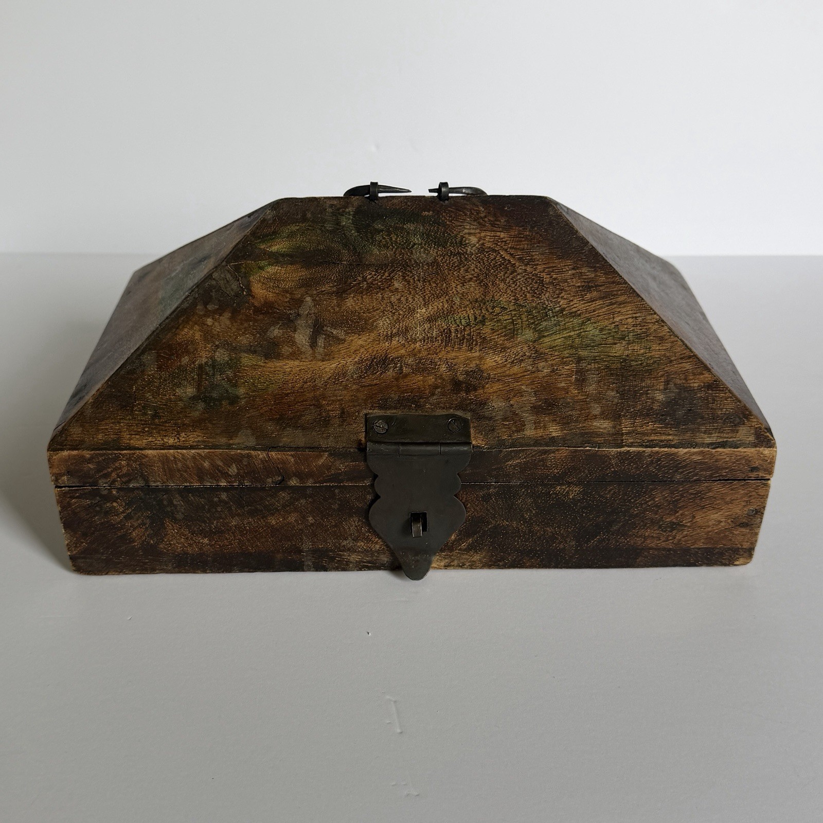 Antique 19th Century Mahogany India Dowry Chest w/Hand Forged Latch and Handle 