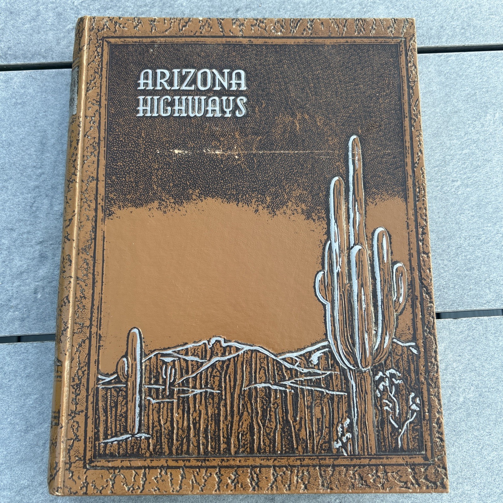VINTAGE 1977 ARIZONA HIGHWAYS BOUND EDITION -COMPLETE YEAR-