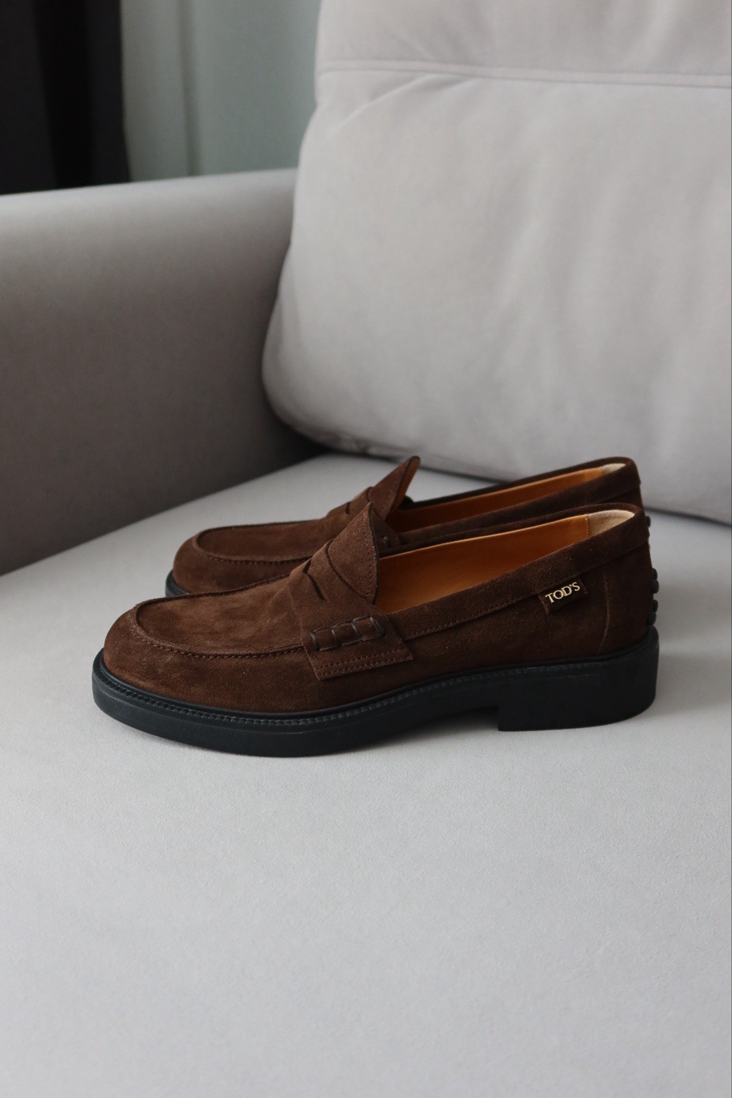 Tod’s Women’s Brown Suede Penny Loafers EU 38 US 8 UK 5 Tod’s Women’s Brown Suede Penny Loafers EU 38 US 8 UK 5