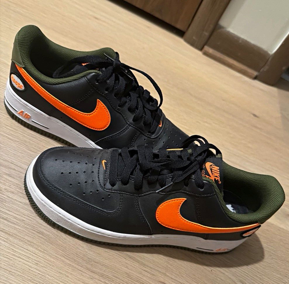 Nike Air Force 1 Men\'s Low Top Lace-Up Athletic Sneakers Black Orange Nike Air Force 1 Men\'s Low Top Lace-Up Athletic Sneakers Black Orange