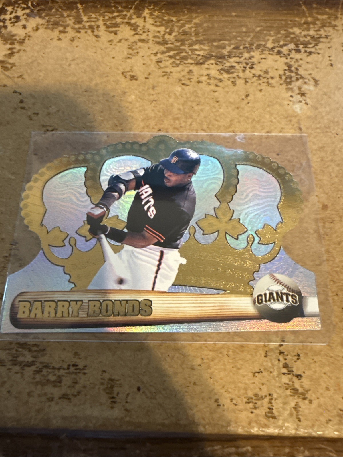 1998 Pacific Crown Royale Barry Bonds #121 Giants NM+ Holofoil Card