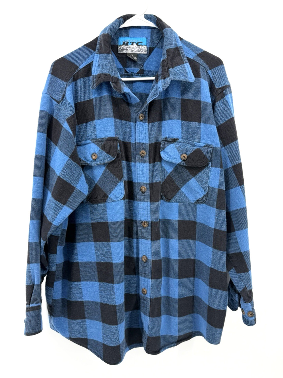BTC Blue Flannel Shirt Button Up Long Sleeve Check Pocket Bay Trading Men XL EUC