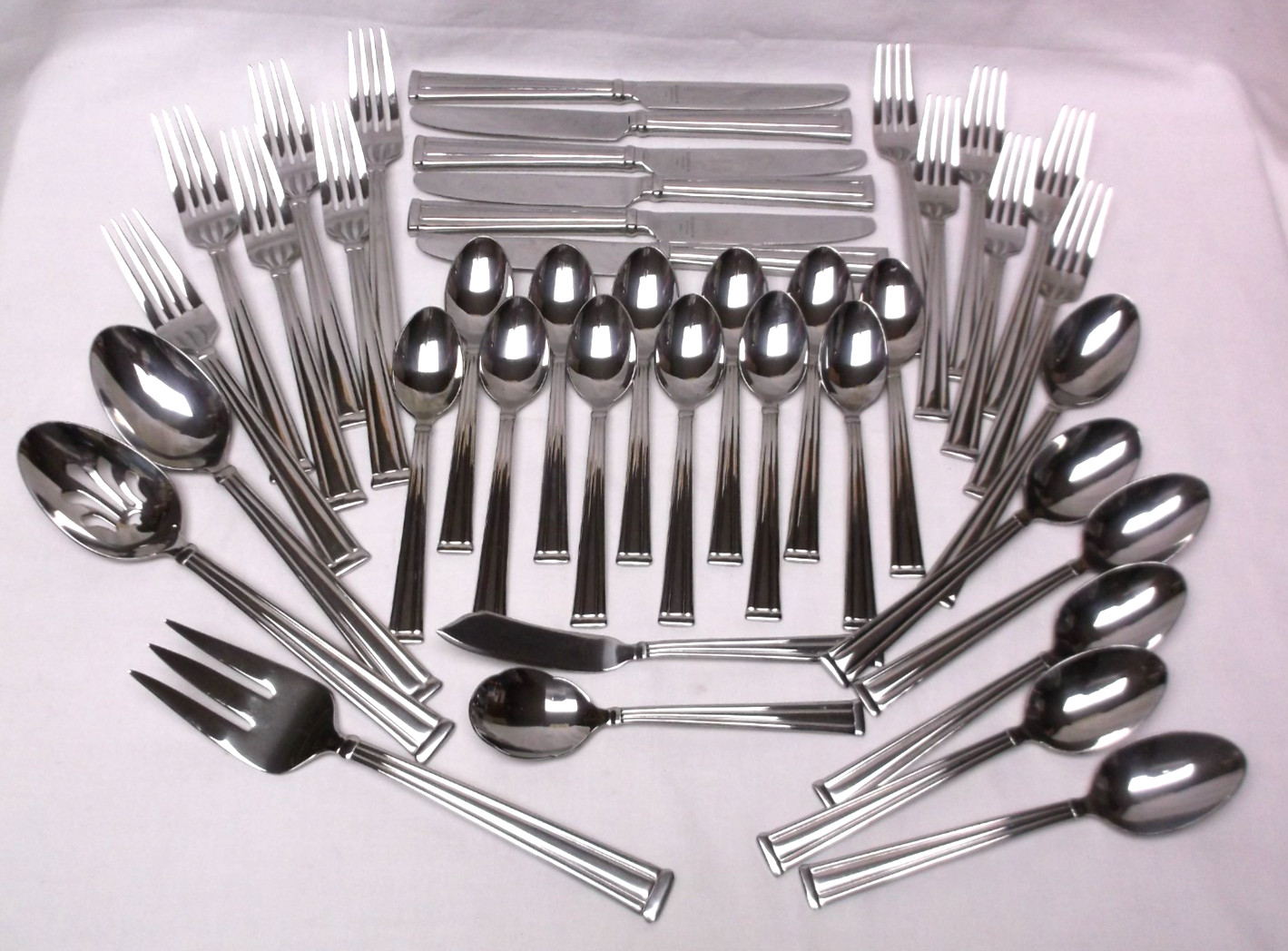 Lenox Lanford Stainless Flatware Service for 6 Plus Serving Group of 41 Pieces