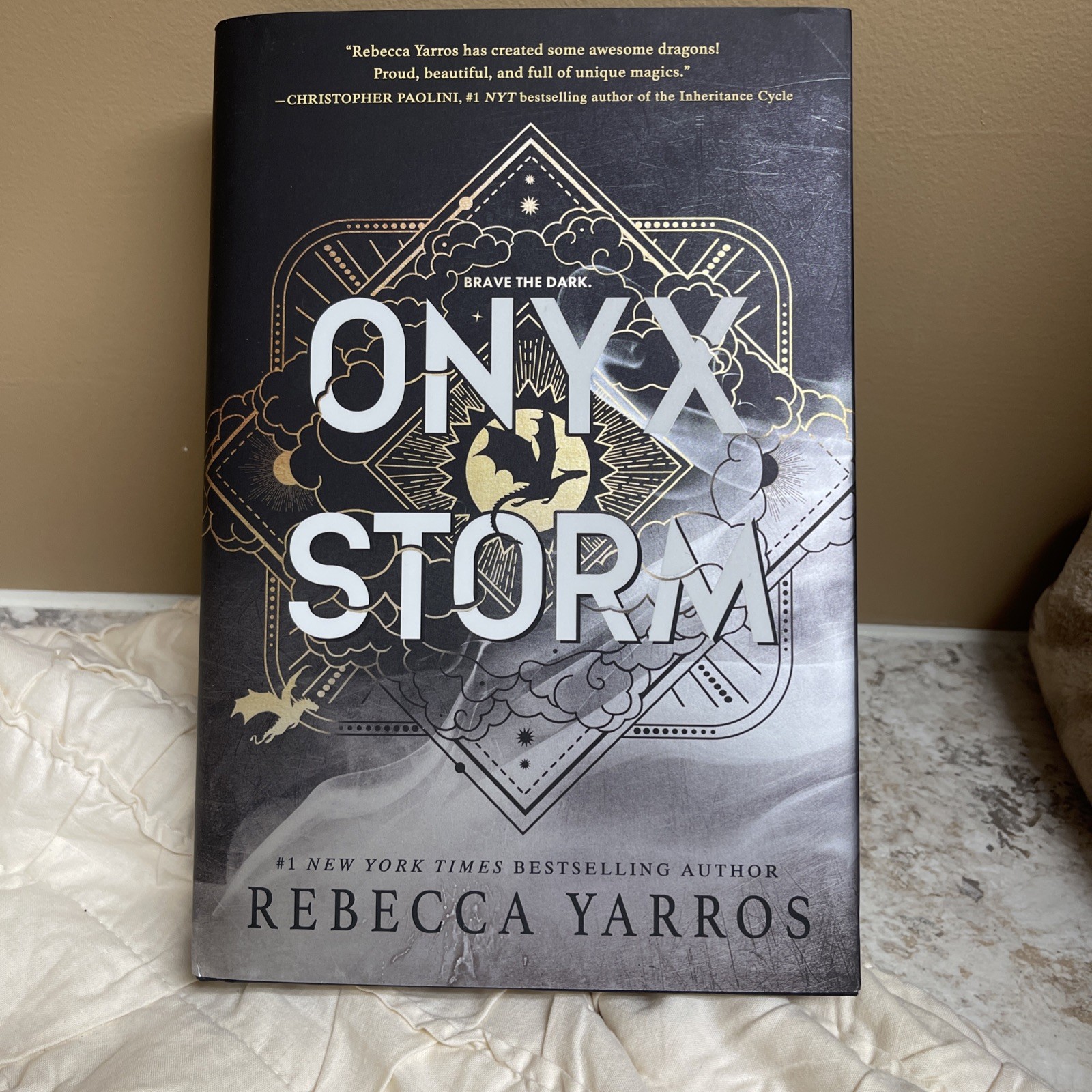 Onyx Storm, FIRST edition/FIRST printing. NEW, Rebecca Yarros.  
