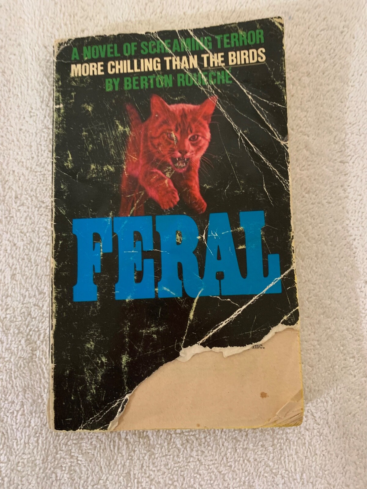Feral by Berton Roueche 1976 3rd Print Pocket Books PB