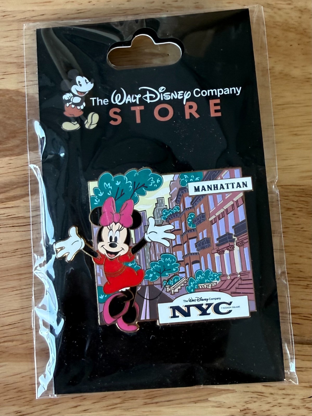 Disney DEC TWDCS Fab 5 NYC Boroughs Minnie Mouse Manhattan Pin Disney DEC TWDCS Fab 5 NYC Boroughs Minnie Mouse Manhattan Pin