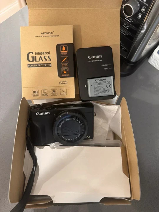 Canon PowerShot G7 X Mark III  - Black w/ Accessories \'\'Rеаd dеѕсriрtiоn\'\'