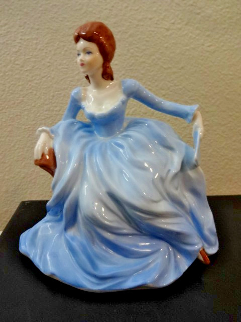 Hand Painted Coalport Figurine Lisa- 