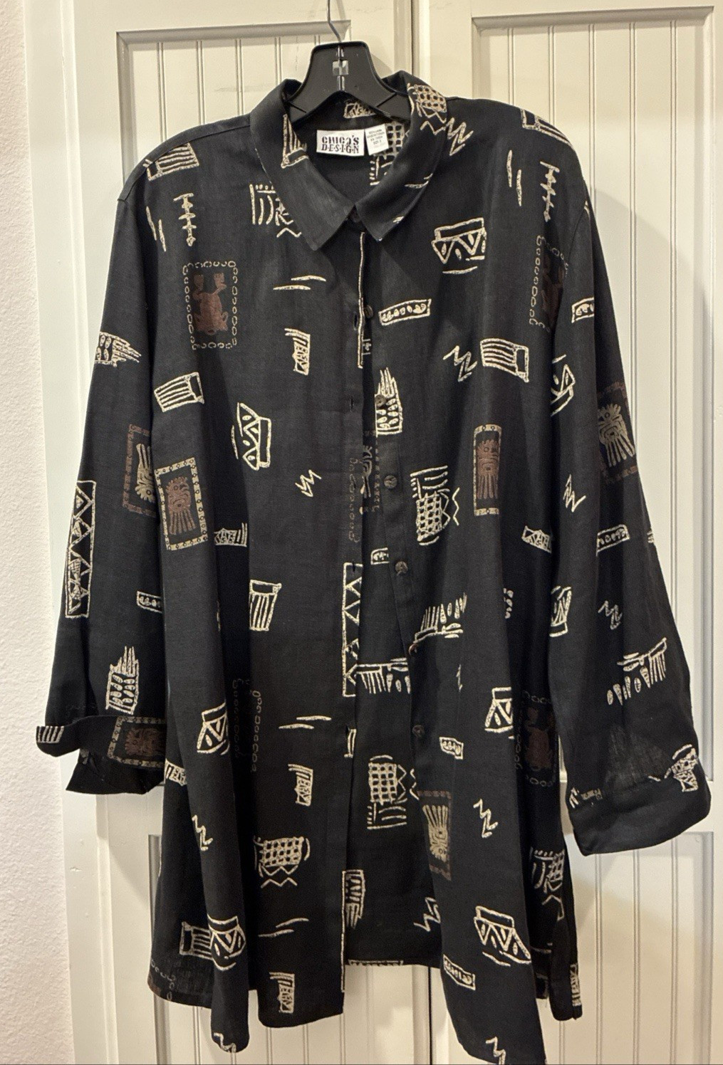 VTG Chicos Design Women Size 3 BOHO/TRIBAL Button Front Shirt Tunic Black VTG Chicos Design Women Size 3 BOHO/TRIBAL Button Front Shirt Tunic Black
