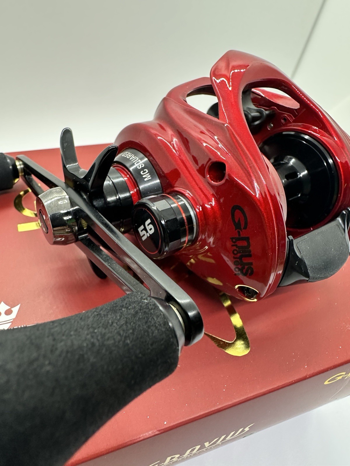 RARE G-nius project GRAVIUS SAMURAI 5.6 Left Handle Baitcasting Reel US SELLER