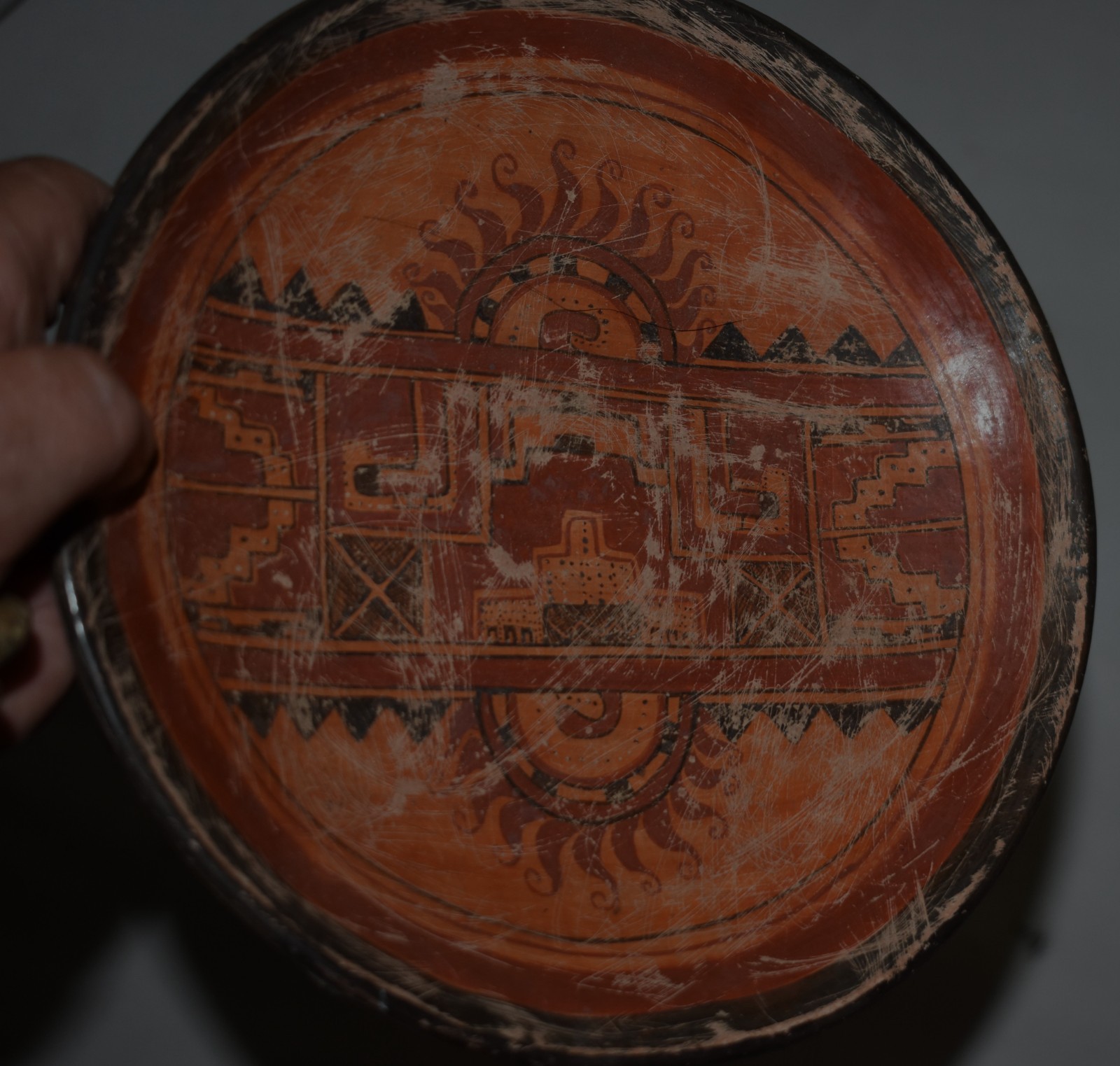 BEAUTIFUL MAYAN SUN BOWL, 8\ BEAUTIFUL MAYAN SUN BOWL, 8\