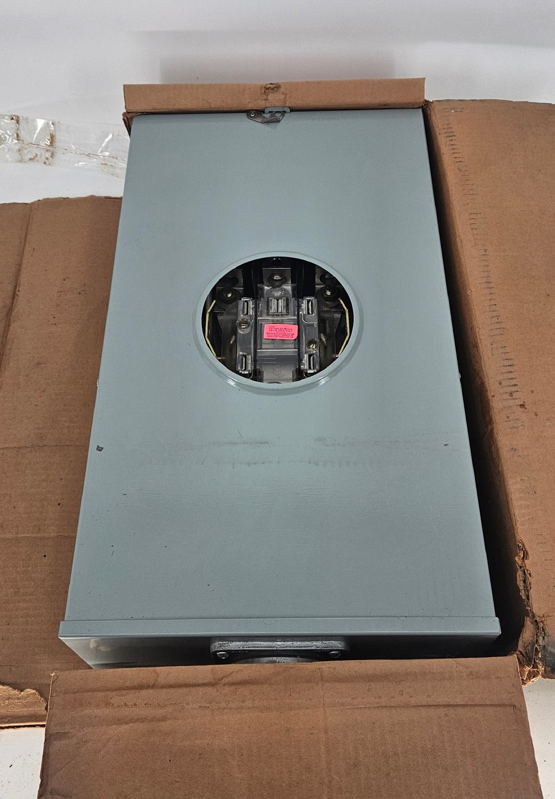 The Durham Company 1004665 Commercial Meter Socket 320 Amp 600V Heavy Duty NEW. The Durham Company 1004665 Commercial Meter Socket 320 Amp 600V Heavy Duty NEW.