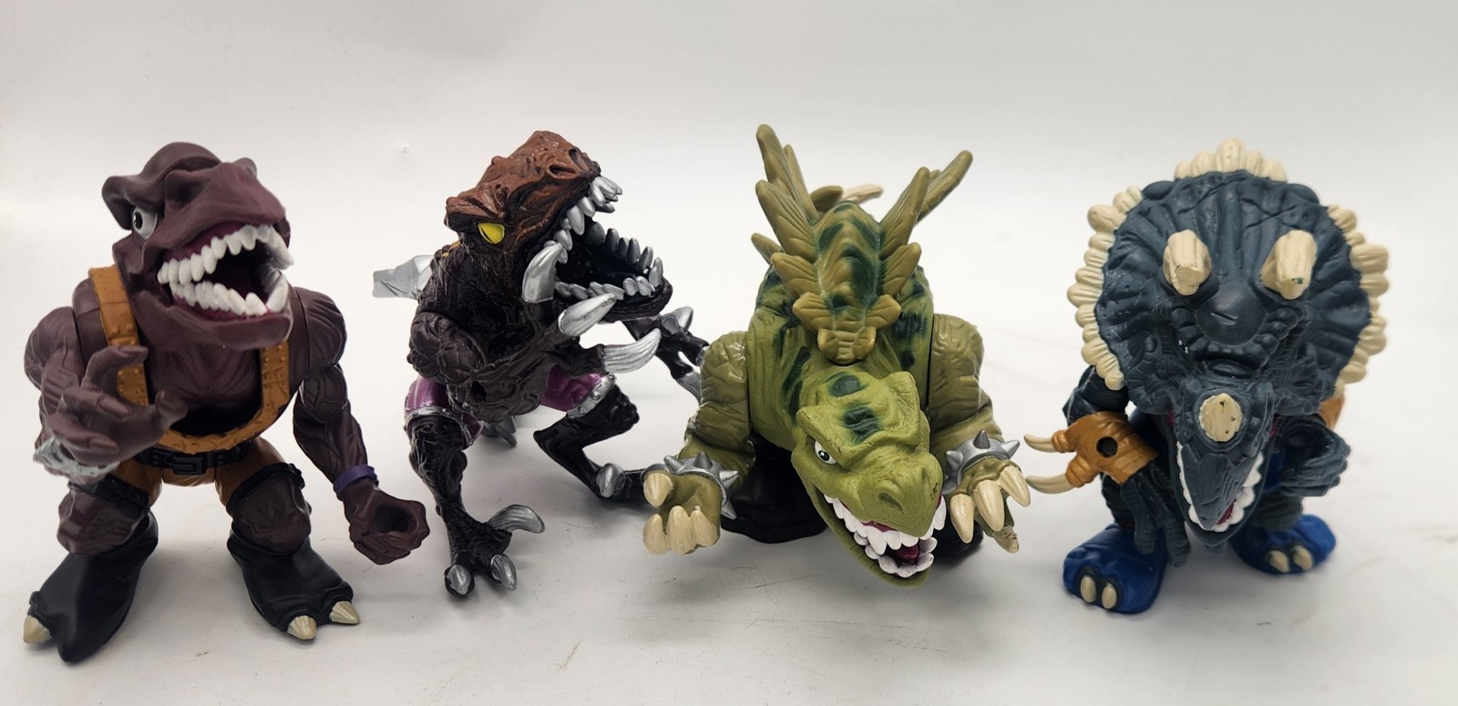 Vintage 1996 lot of 4 Mattel Xtreme Dinosaurs action figures Vintage 1996 lot of 4 Mattel Xtreme Dinosaurs action figures