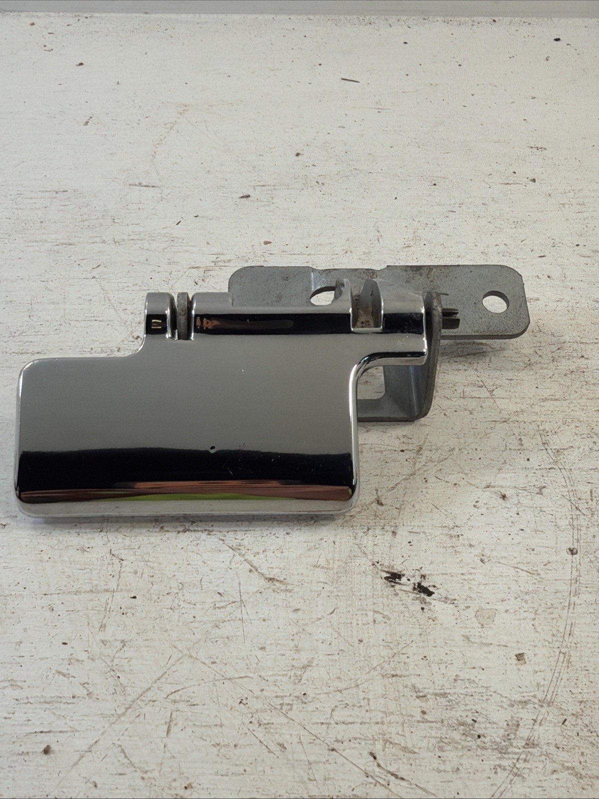 NOS OEM Ford C9AB-6222615-A Interior LH Paddle Style Door Handle 1969-70 Mustang