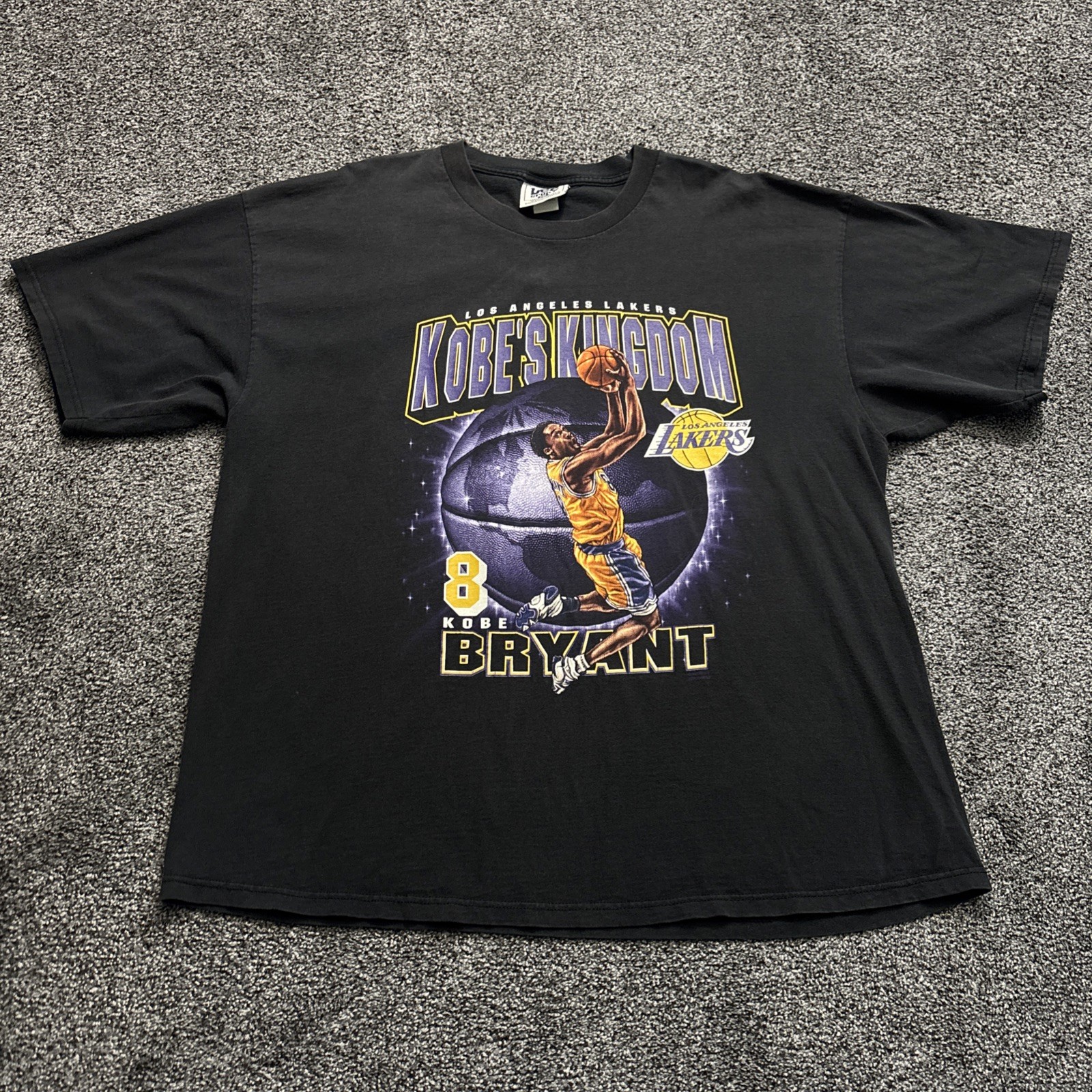 Vintage Lee Sport Lakers Kobe Bryant Kobe’s Kingdom 2XL Black Shirt Rare Grail Vintage Lee Sport Lakers Kobe Bryant Kobe’s Kingdom 2XL Black Shirt Rare Grail
