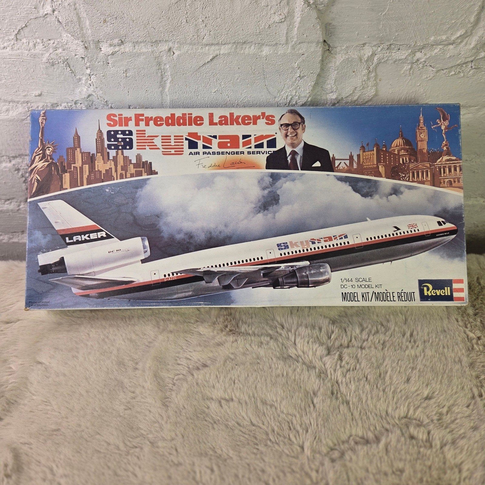 Revell 1/144 DC-10 Sir Freddie Laker Skytrain Model Kit H-271 Vintage Airliner Revell 1/144 DC-10 Sir Freddie Laker Skytrain Model Kit H-271 Vintage Airliner