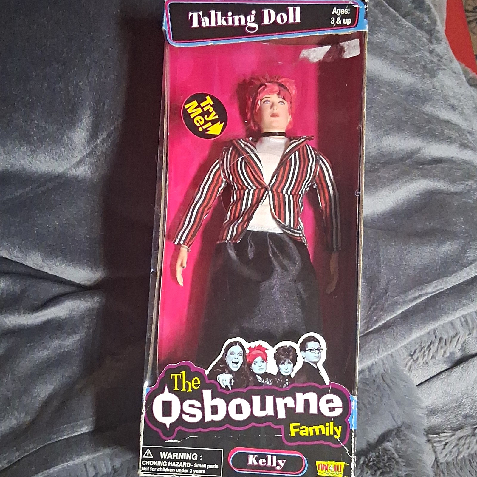 Fun 4 All The Osbourne Family Kelly Osbourne Talking Doll 12 in MPN 28518 Fun 4 All The Osbourne Family Kelly Osbourne Talking Doll 12 in MPN 28518