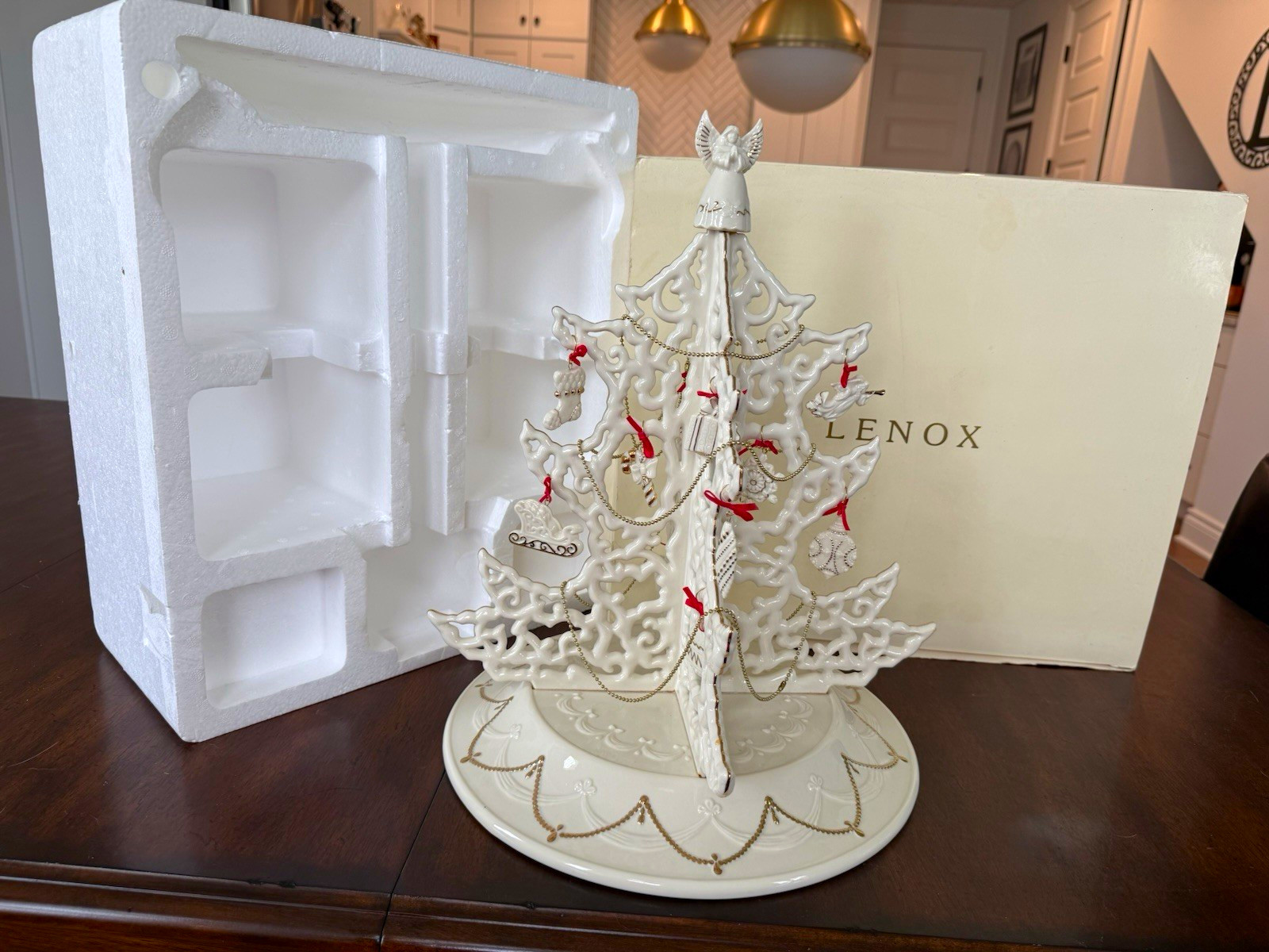 Lenox Holiday Delights Tree Fine China Angel Christmas Figurine 12\ Lenox Holiday Delights Tree Fine China Angel Christmas Figurine 12\