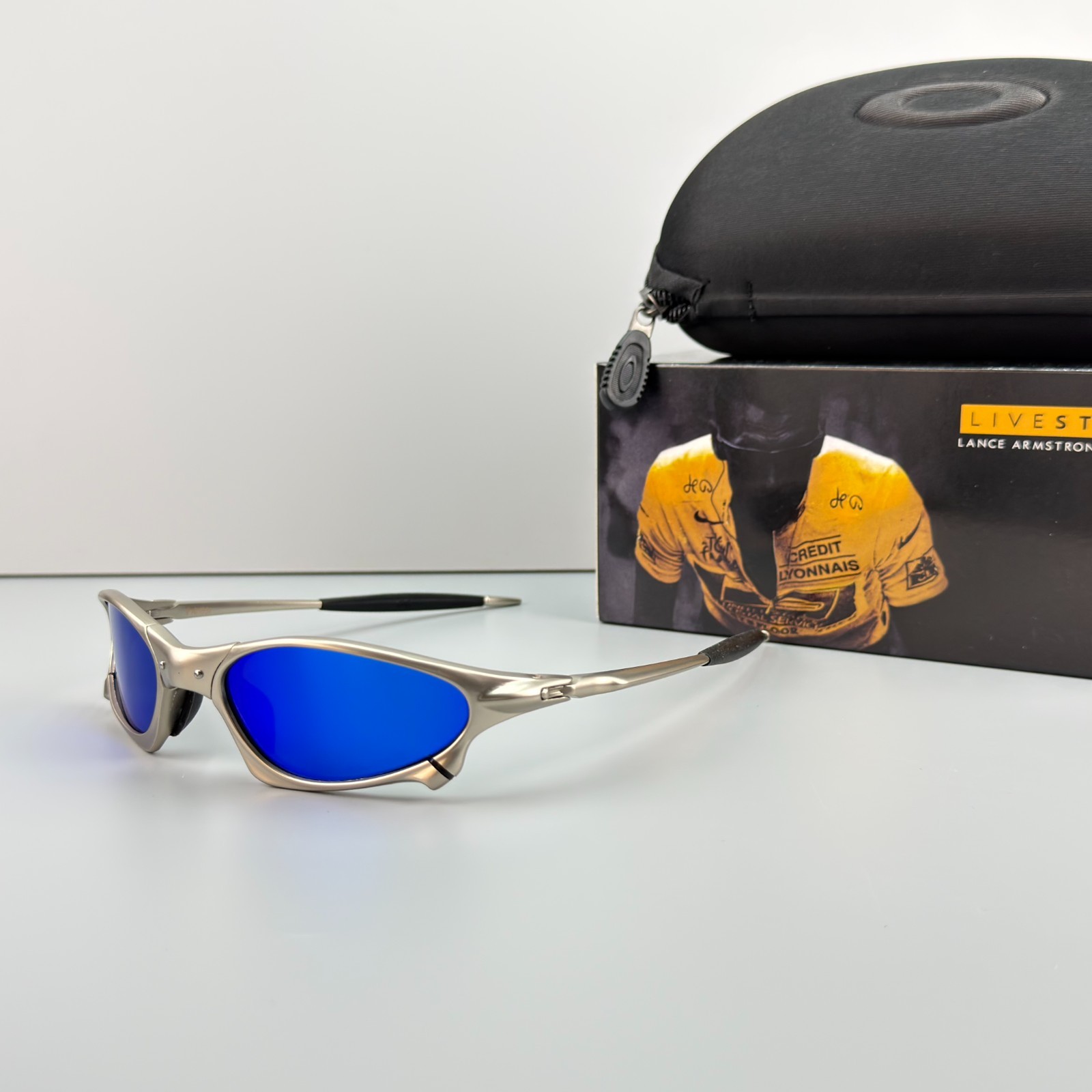 Oakley Penny Juliet X-Metal Silver Frame Blue Lens Vintage Sunglasses New