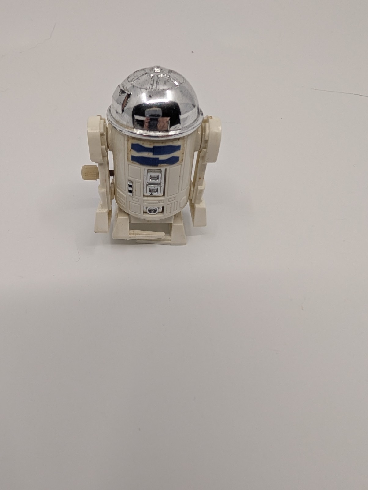 Vintage Star Wars 1978 Takara R2-D2 Japanese Wind-Up Action Figure *RARE* Vintage Star Wars 1978 Takara R2-D2 Japanese Wind-Up Action Figure *RARE*