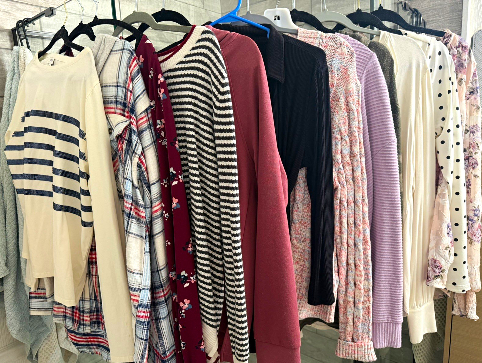 J.CREW LOFT Banana Republic WHBM SimplyVä Women’s Tops Mixed Lot  Lg NWT & Used