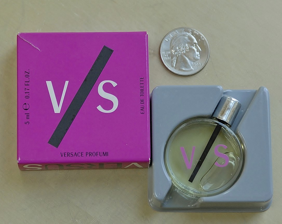 Vtg VERSUS V/S women by VERSACE splash EDT 5 ml~.17 oz DISCONTINUED MINIATURE