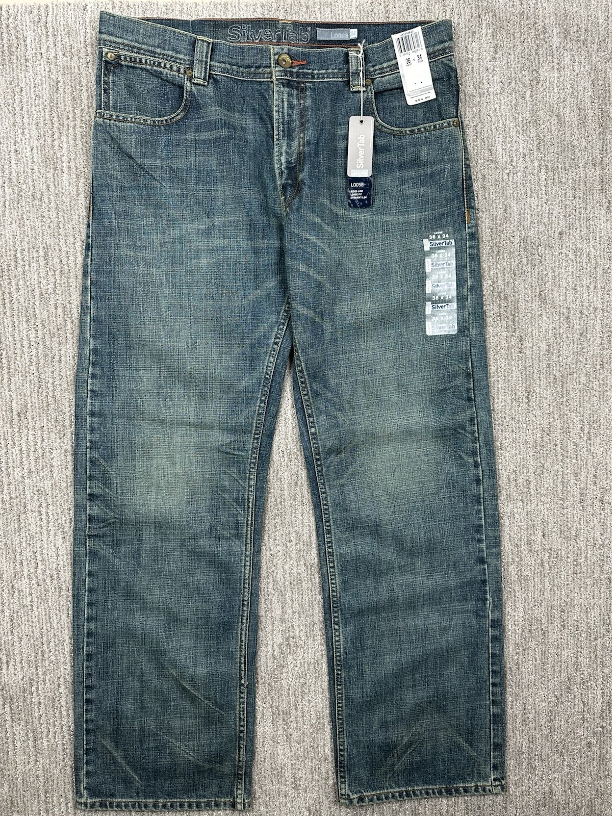 Vintage Levis Silvertab Jeans Men 36x34 Loose Relaxed Medium Wash Y2K NEW NWT Vintage Levis Silvertab Jeans Men 36x34 Loose Relaxed Medium Wash Y2K NEW NWT