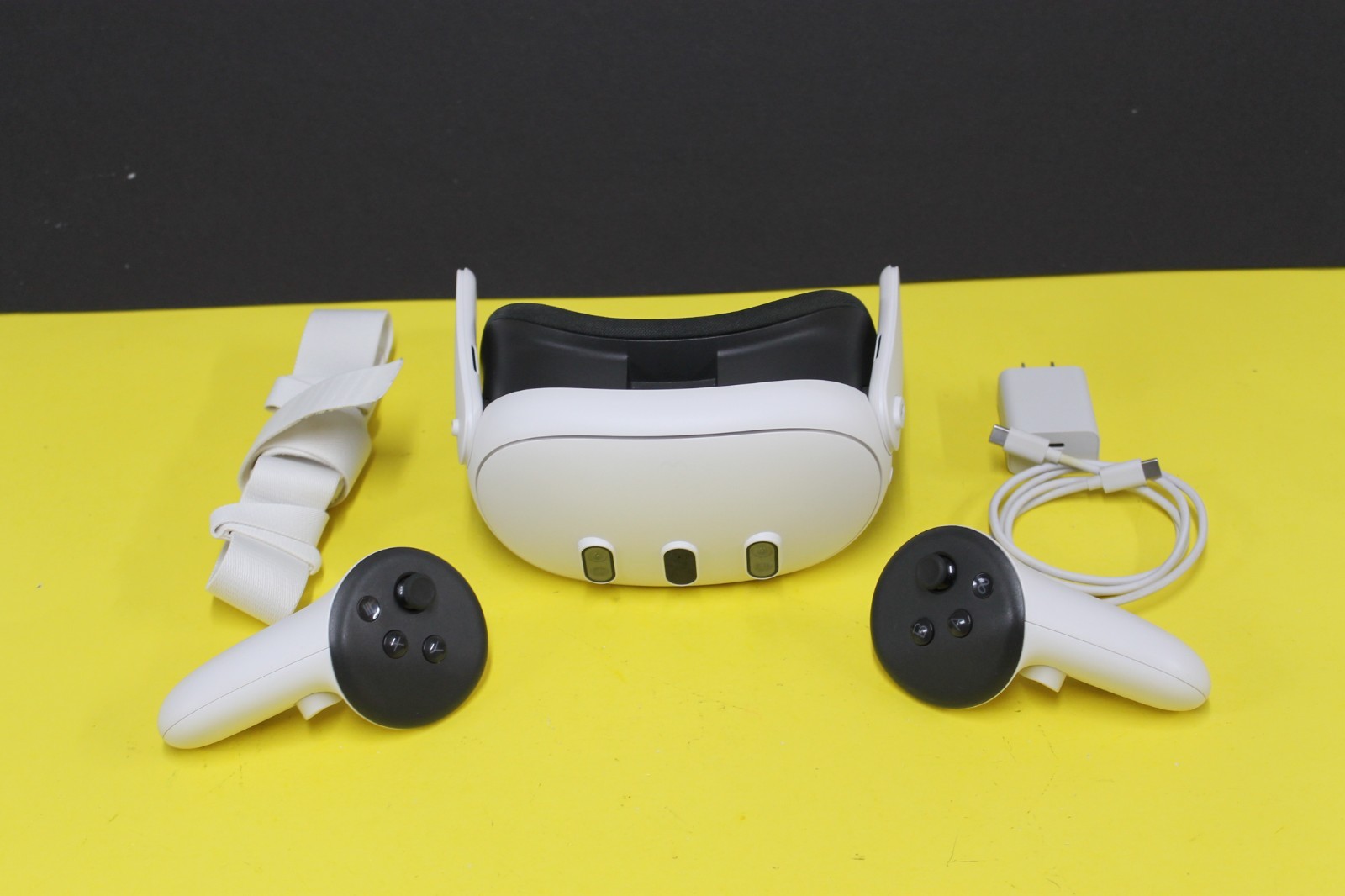 ♾️ Meta Quest 3 Meta Quest 3 512GB Standalone All-in-One VR Headset, GREAT ♾️ Meta Quest 3 Meta Quest 3 512GB Standalone All-in-One VR Headset, GREAT