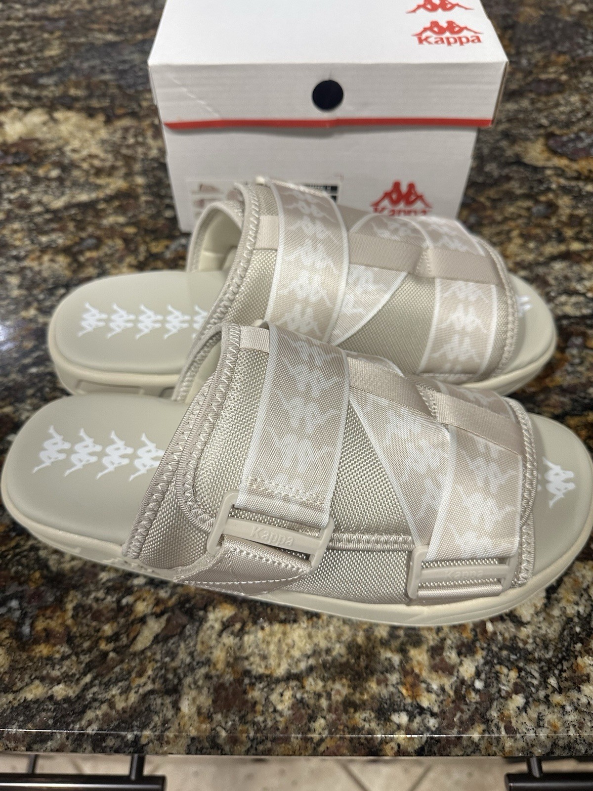 Kappa 222 Banda Mitel 1 Slide Sandals Off-White Men\'s Size 12 New In Box Kappa 222 Banda Mitel 1 Slide Sandals Off-White Men\'s Size 12 New In Box