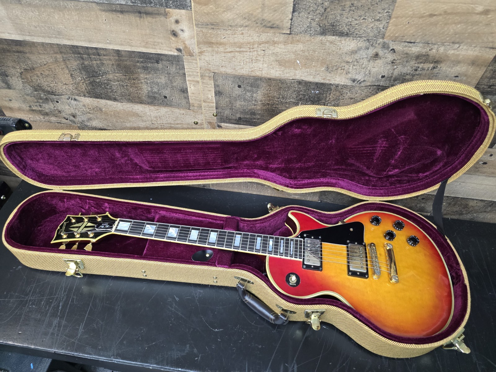 1990 Gibson Les Paul Custom Sunburst Signed Derek Trucks Warren Haynes + More 1990 Gibson Les Paul Custom Sunburst Signed Derek Trucks Warren Haynes + More
