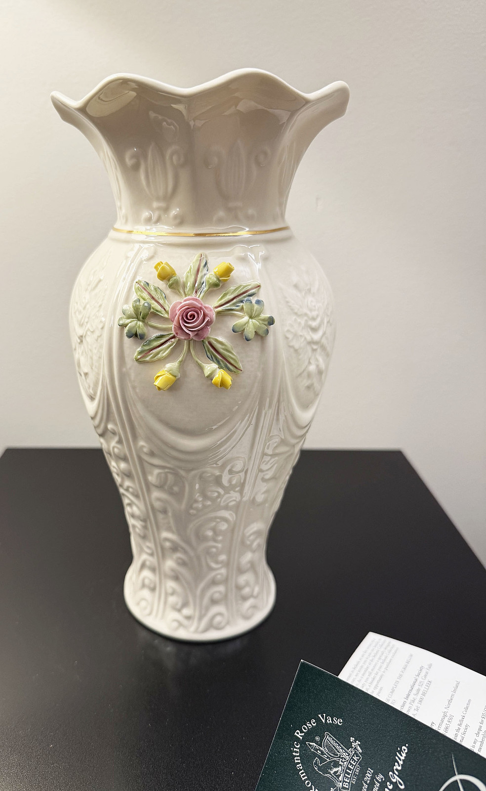 Vintage 2001 Belleek Romantic Rose 10\ Vintage 2001 Belleek Romantic Rose 10\