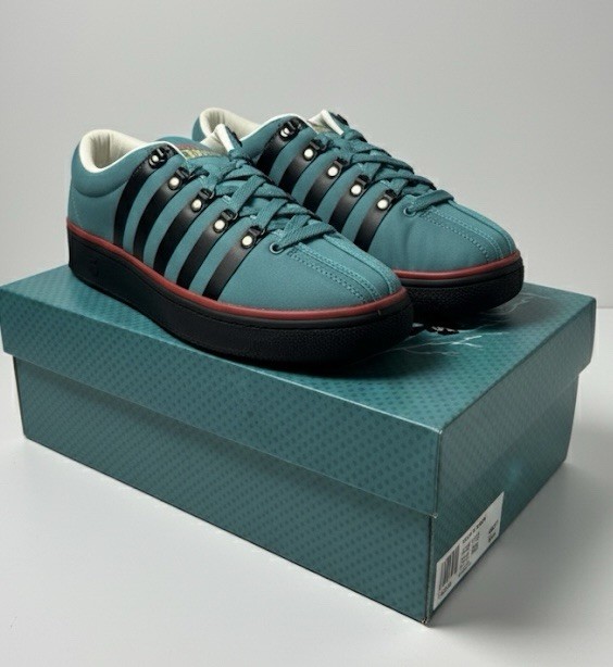 K‑Swiss Classic 2000 x My Hero Academia Limited Edition – Size 11 – New in Box