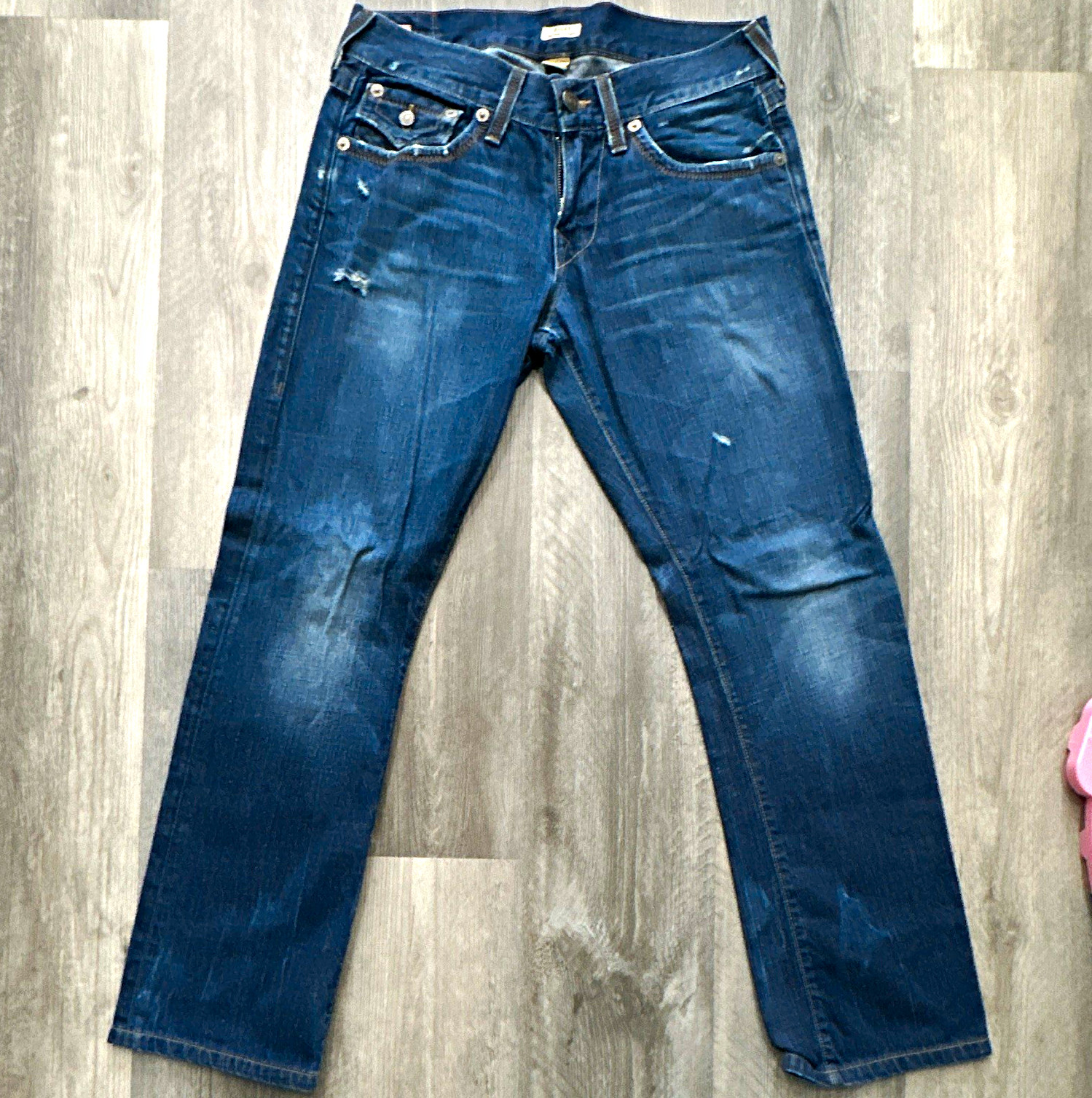 True Religion Men’s USA made Ricky vintage with flaps good condition True Religion Men’s USA made Ricky vintage with flaps good condition