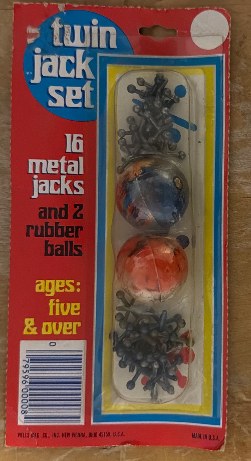 Vintage Twin Jack Set 16 Metal Jacks 2 Rubber Balls Wells Mfg NEW SEALED Vintage Twin Jack Set 16 Metal Jacks 2 Rubber Balls Wells Mfg NEW SEALED