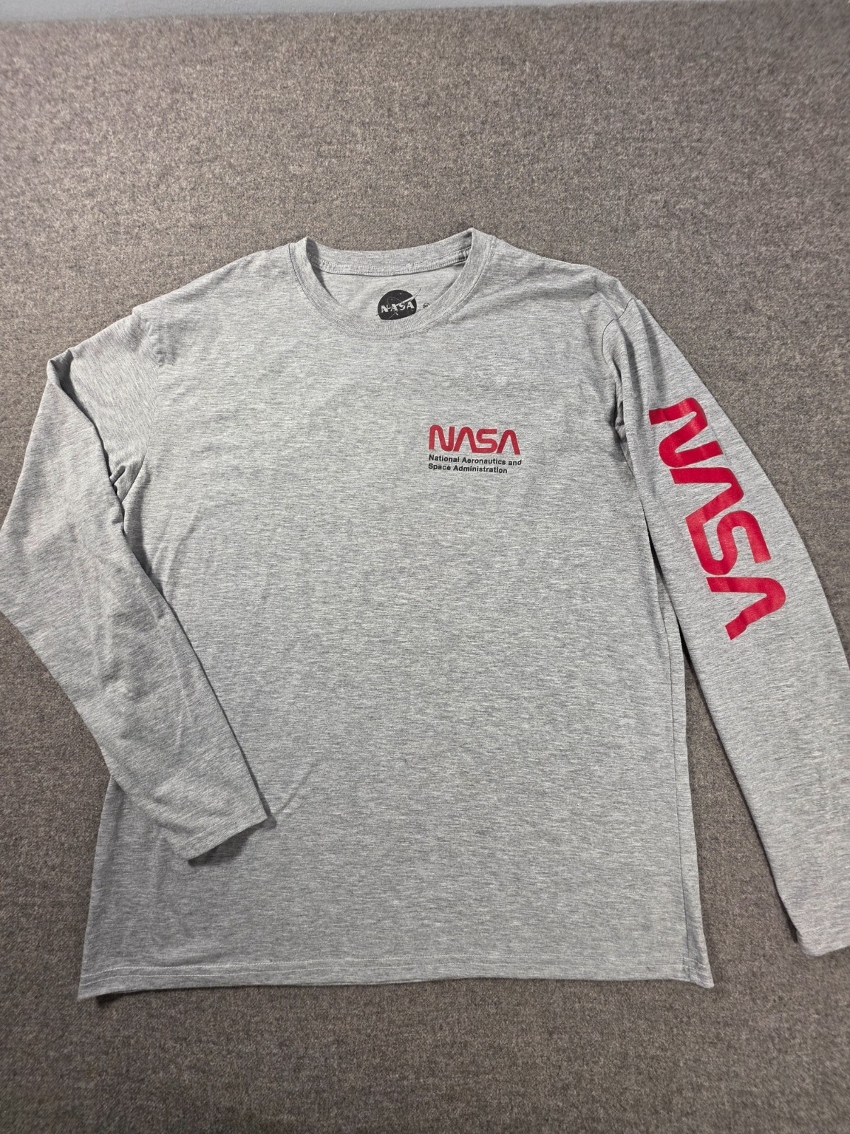 NASA Space Shuttle Graphic T-Shirt Mens XL Gray Long Sleeve Crew Neck Pullover