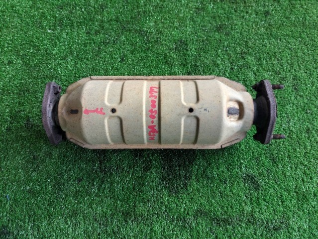 Junk JDM MITSUBISHI H53A Pajero Mini Catalytic Converter 4A30 MR993420