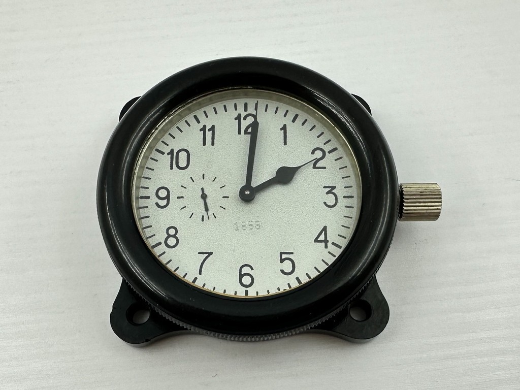 AVRM ZChZ Vintage Russian Tank T-34 & USSR Air Force Fighter 16 Helicopter Clock