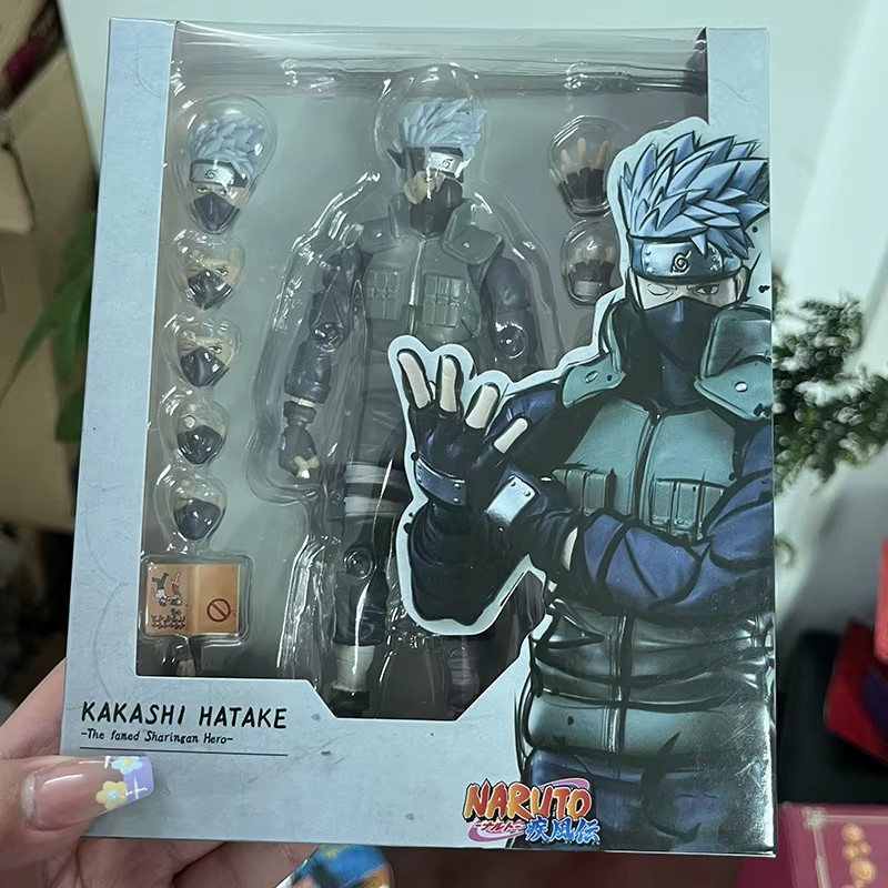 S.H.Figuarts Naruto Shippuden Kakashi Hatake Replica Action Figure