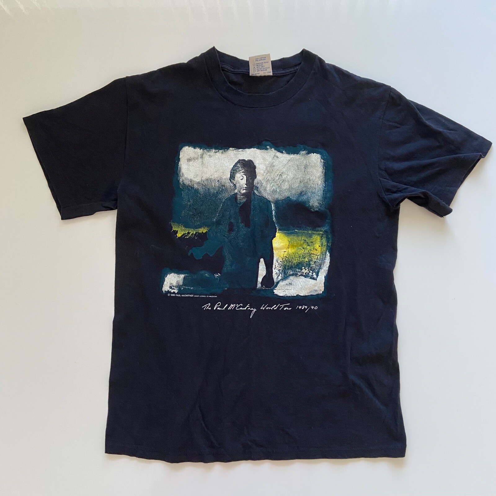 Vintage Paul McCartney T-Shirt Mens Large World Tour 1989 1990 80s Rock Music Vintage Paul McCartney T-Shirt Mens Large World Tour 1989 1990 80s Rock Music